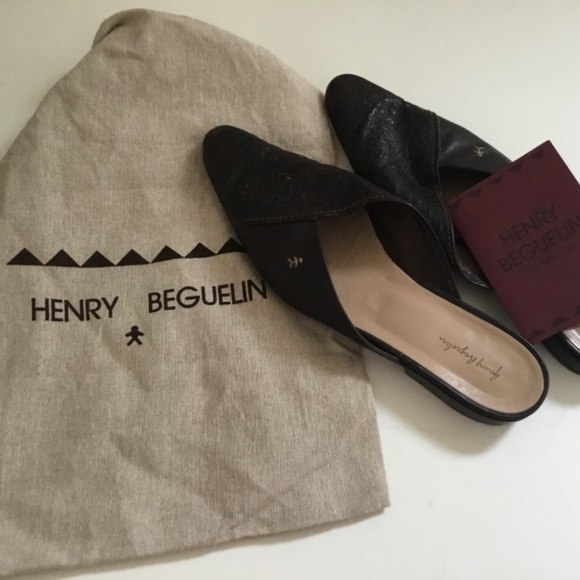Henry Beguelin Brown Leather Embossed Flats: Women's 8.5; Box Included. - Picture 2 of 9